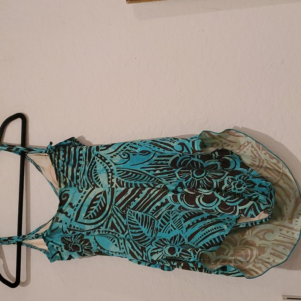 Swimsuit - Picture 2 of 6